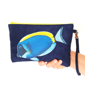 Pochette peint main suédine marine Benton le poisson chirurgien kitsch lorraine 8