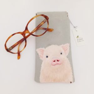 Etui lunettes peint main suédine grise Lulu le cochon kitsch lorraine 6